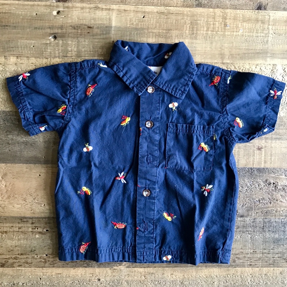 DONATING SOON!!!🎉HP🎉Bug Embroidered Shirt 12M - Picture 1 of 4